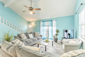 Inviting Townhome 6 Mi to Panama City Beach!